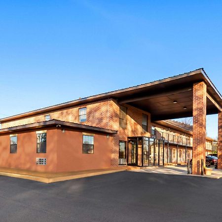 Days Inn By Wyndham Brownsville Bagian luar foto